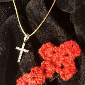 Slip-knot Nylon Cord Neckl wDazzling Cross Pendant